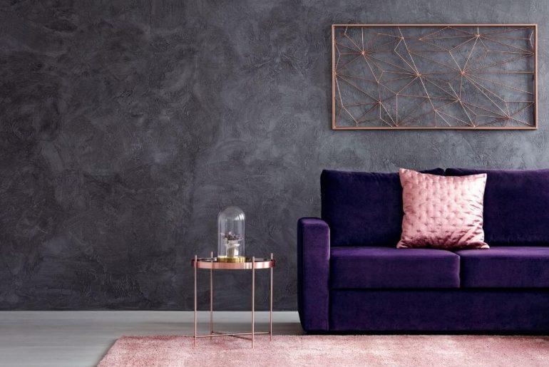 Styl glamour w mieszkaniu - jakie elementy wyposażenia wybrać?